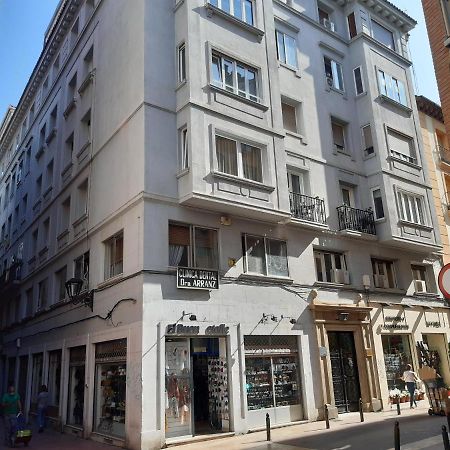 Acogedor Piso En Pleno Centro De Zaragoza Apartment Luaran gambar