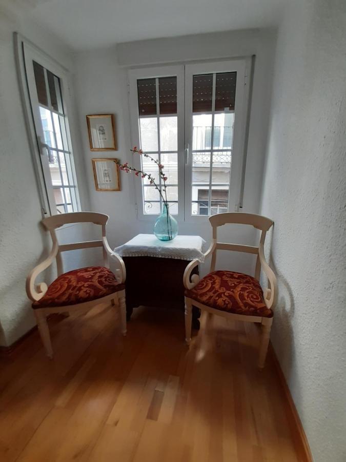 Acogedor Piso En Pleno Centro De Zaragoza Apartment Luaran gambar